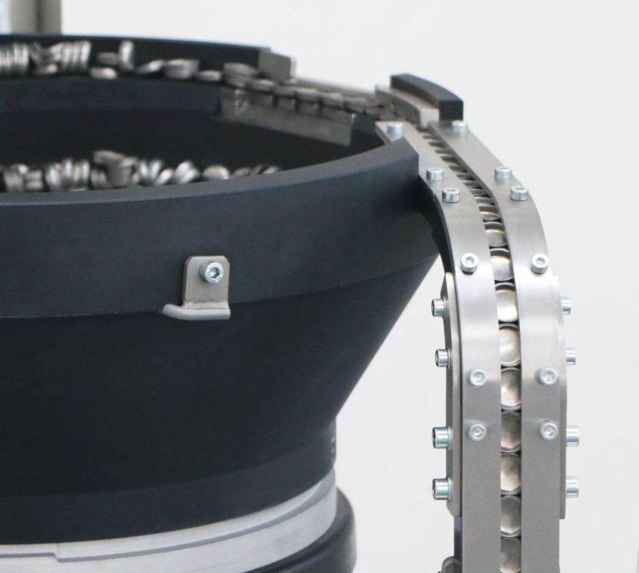 Paso a paso de vibrador para posicionamiento de tapón metálico