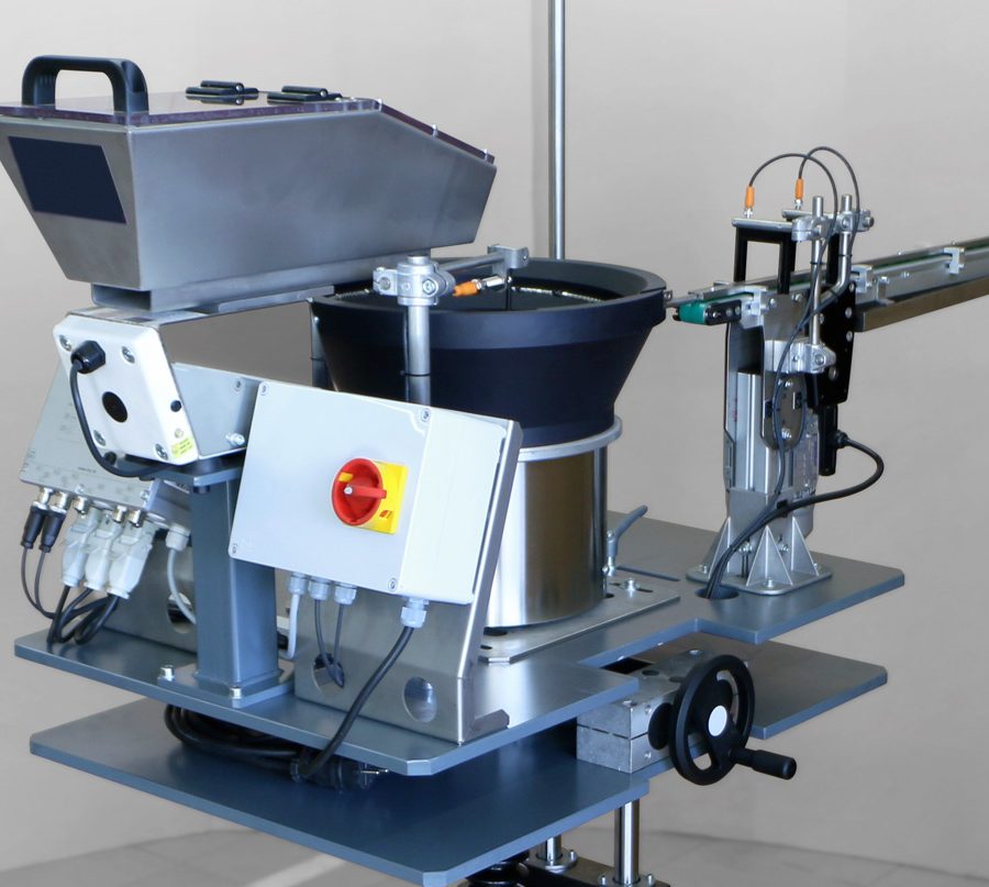 Equipo con tolva vibratoria de fibra