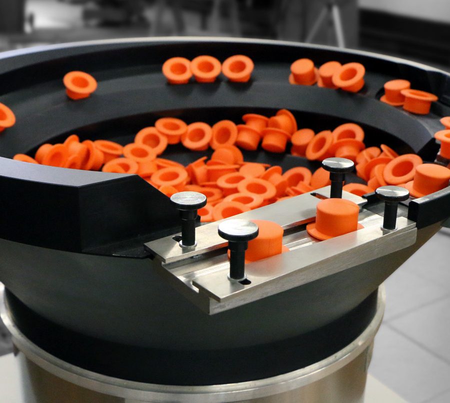 Equipo vibratorio con tolva de fibra